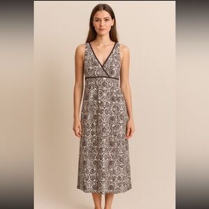 Casual Corner Sleeveless Dress w/Leaf Print V-Neck Crisscross  90’s